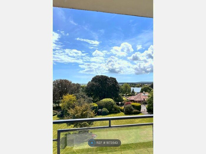 2 Bedroom Flat To Rent In Churchfield Court, Poole, BH15