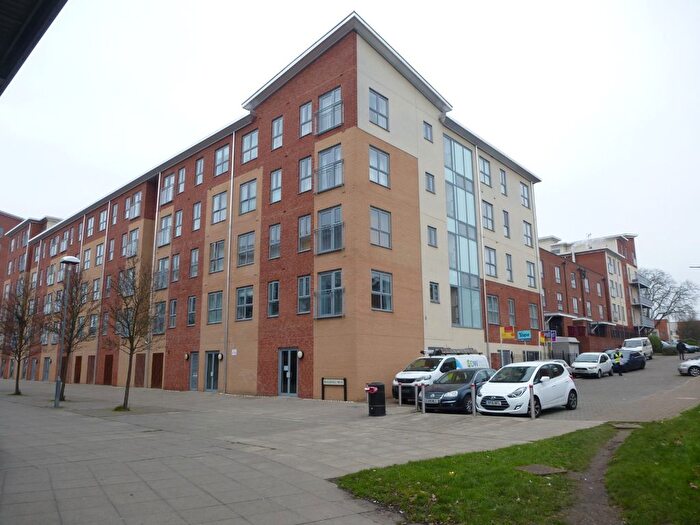 2 Bedroom Flat To Rent In Englefield House, Moulsford Mews, Reading, Berkshire, RG30