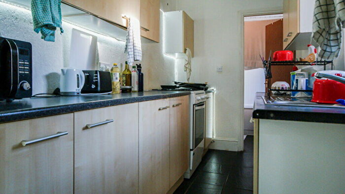 3 Bedroom Terraced House To Rent In Selly Hill Road, Selly Oak, Birmingham, B29