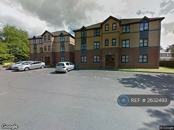 2 Bedroom Flat To Rent In Southampton, Southampton, SO16