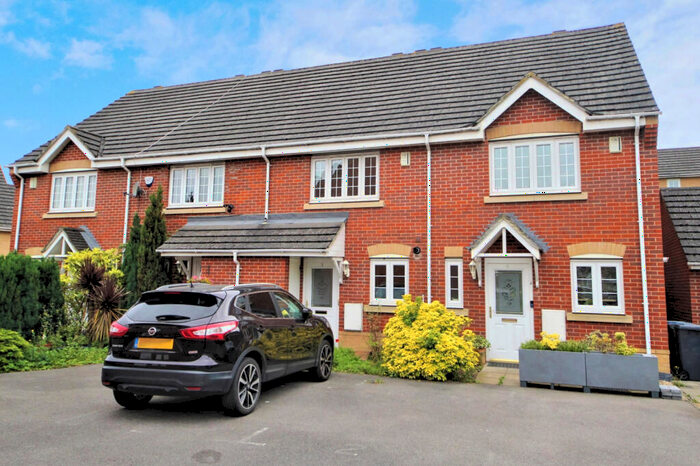 2 Bedroom Terraced House To Rent In Principal Close, Southgate, N14