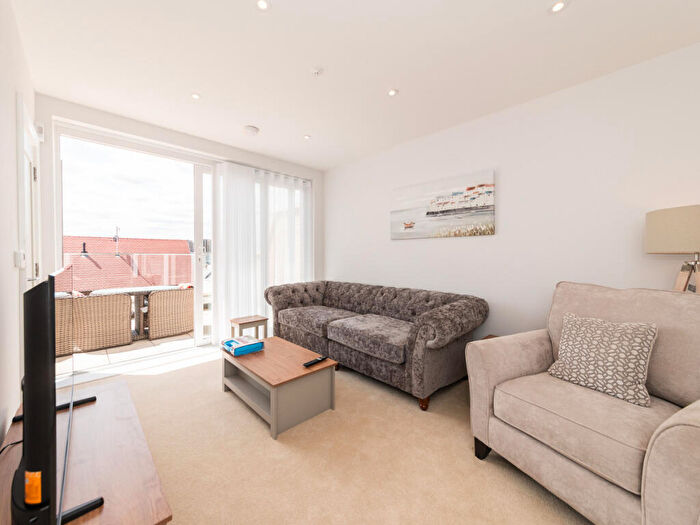 4 Bedroom Terraced House To Rent In Maine Street, Reading, RG2