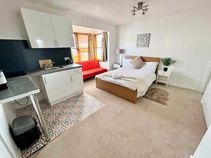 Studio To Rent In Sackville Road, Room, Brighton, BN3