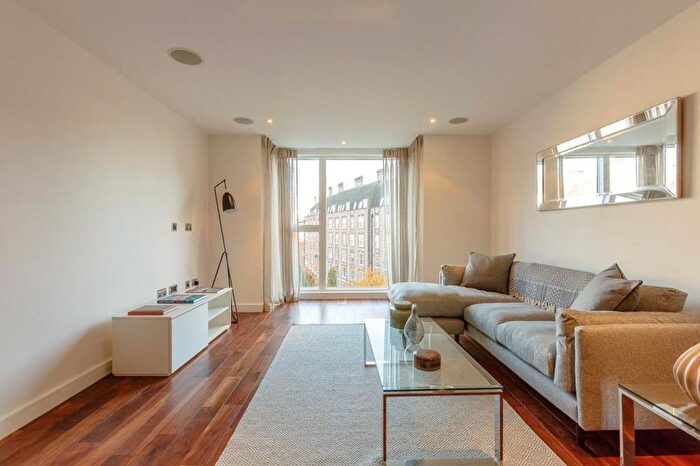 1 Bedroom Flat To Rent In Moore House, Grosvenor Waterside, Gatliff Road, SW1W