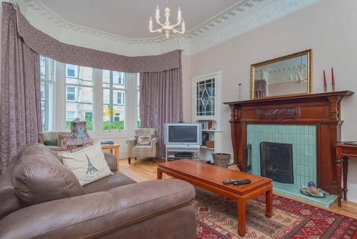 2 Bedroom Flat To Rent In Spottiswoode Road, Edinburgh, EH9