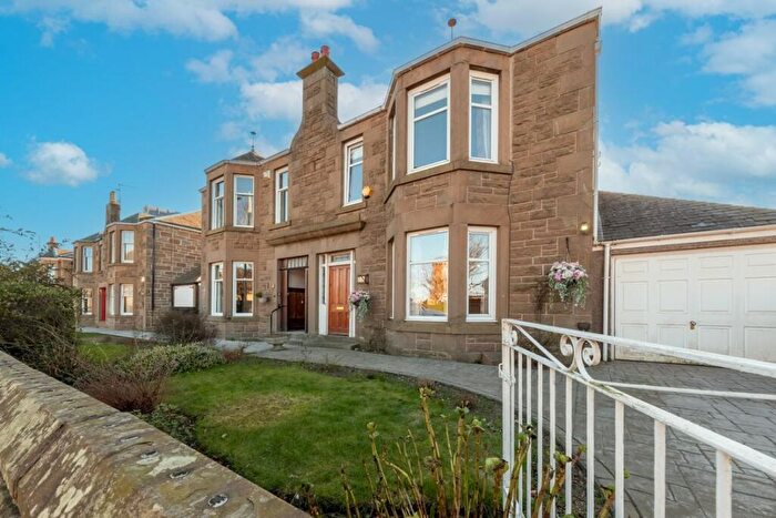 5 Bedroom Semi Detached House For Sale In Lammerton Terrace, , Dundee, DD4