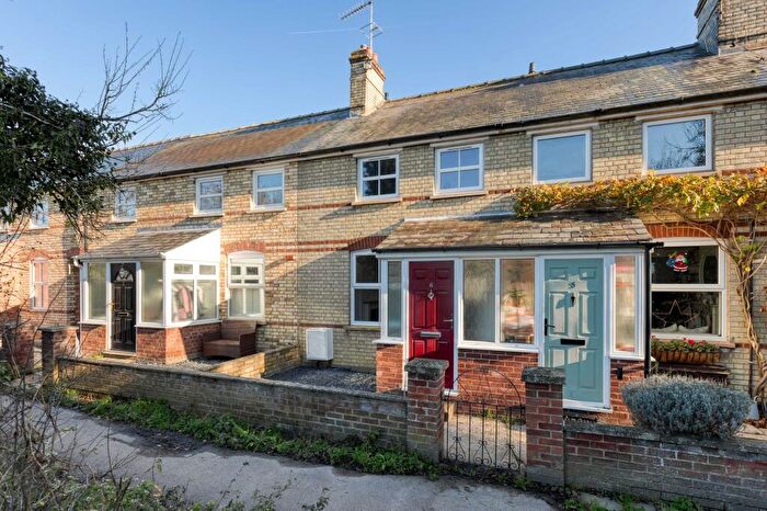 2 Bedroom Cottage For Sale In Upper Green, Ickleford, SG5