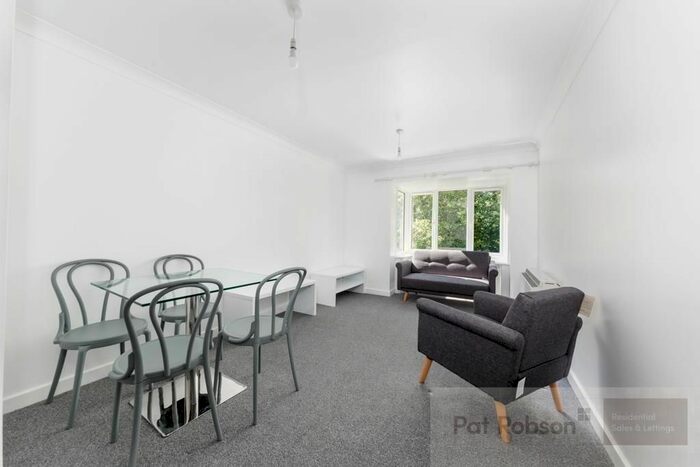 1 Bedroom Flat To Rent In Jesmond Place, Jesmond, Newcastle Upon Tyne, NE2