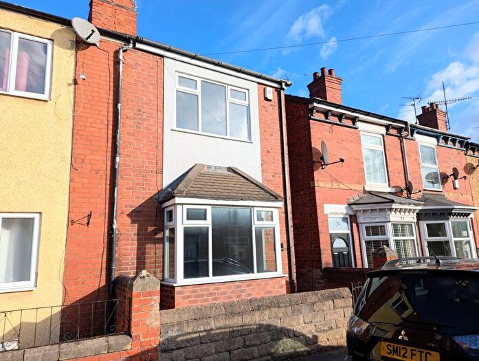 2 Bedroom Terraced House To Rent In James Street, Worksop, S81