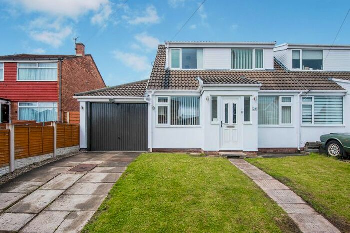 4 Bedroom Semi-Detached House To Rent In Greenwood Close, Aughton, Ormskirk, L39