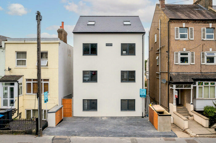 1 Bedroom Apartment To Rent In Selsdon Road, CR2