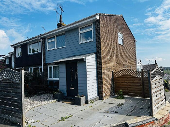 3 Bedroom Semi-Detached House To Rent In Downs Road, Maldon, CM9