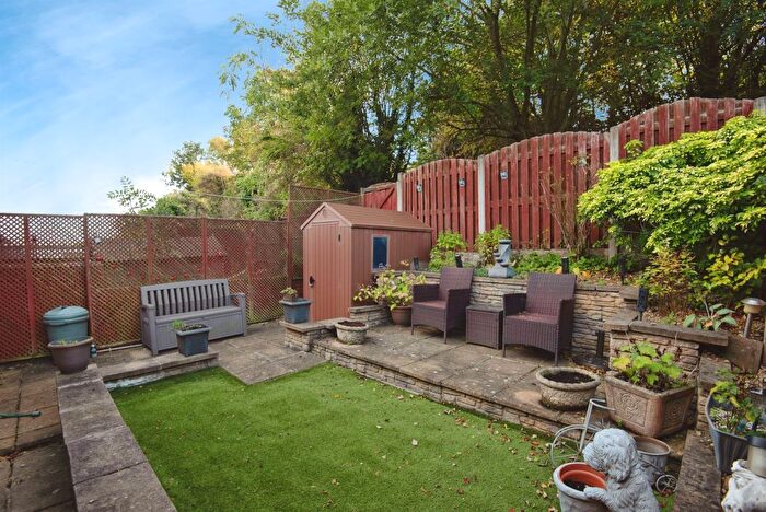 2 Bedroom Terraced Bungalow For Sale In The Motte, Kimberworth, Rotherham, S61