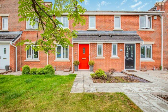 4 Bedroom House To Rent In Sunningdale Drive, Buckshaw Village, PR7