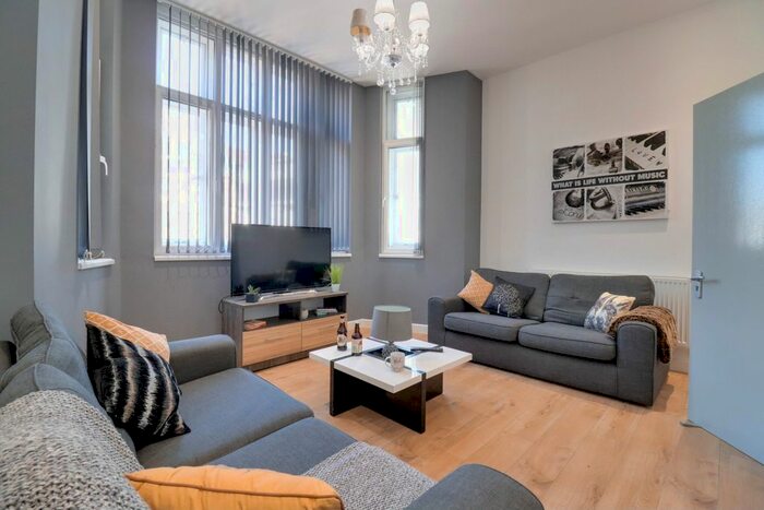 1 Bedroom Flat To Rent In Wellington Street, Leicester, LE1
