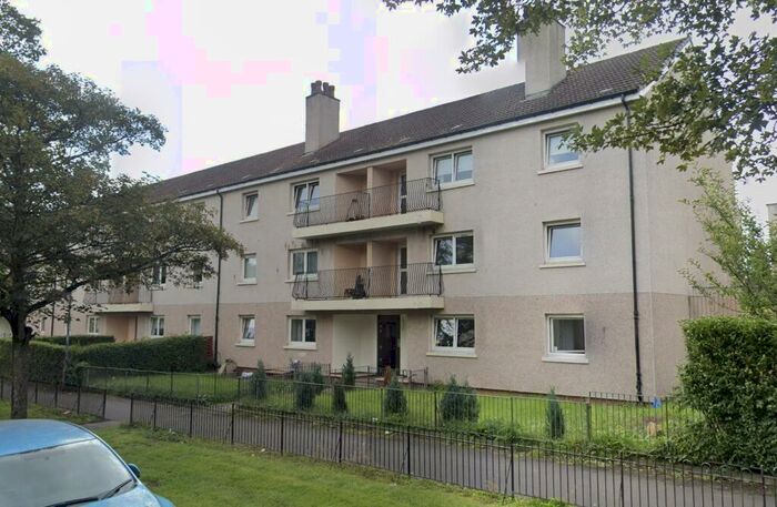 2 Bedroom Flat To Rent In Glenkirk Drive, Drumchapel, Glasgow, G15