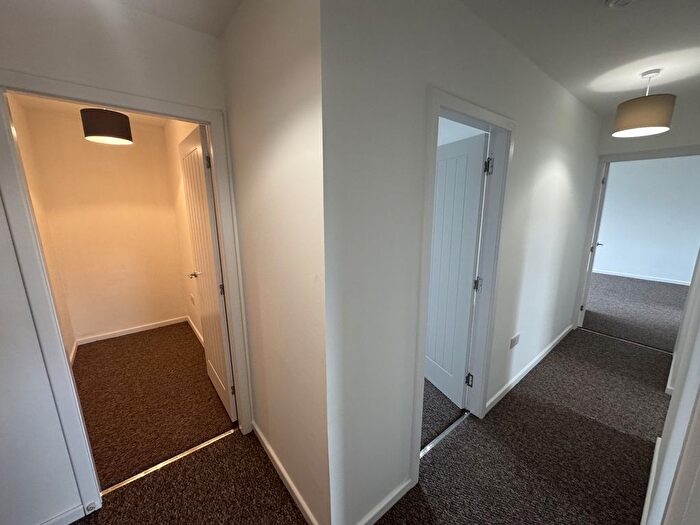 2 Bedroom Flat To Rent In Brington Place, Dundee, DD4