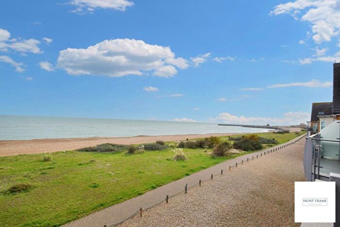 3 Bedroom Penthouse For Sale In Caroline Way, Eastbourne, BN23