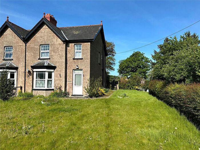 2 Bedroom Semi-Detached House For Sale In Ty Coch, Caersws, Powys, SY17