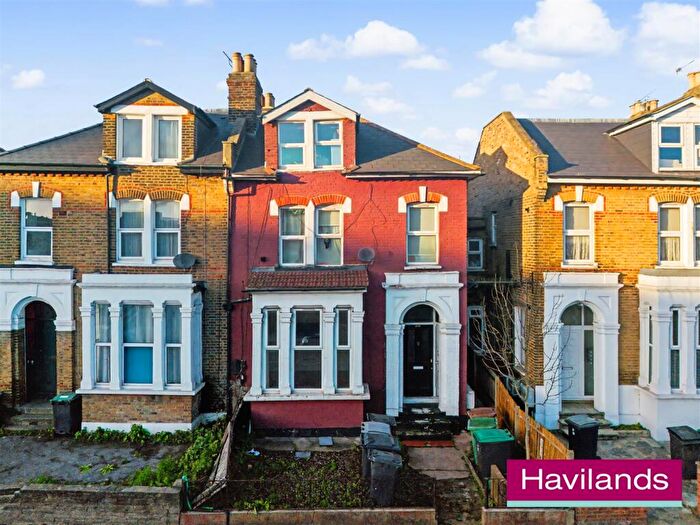 5 Bedroom House For Sale In Lordship Lane, London, N22