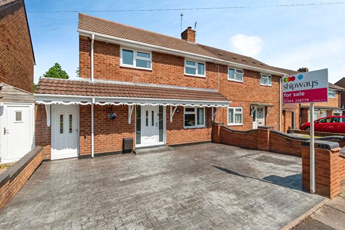 2 Bedroom Semi Detached House For Sale In Sydenham Road, Wolverhampton, WV1