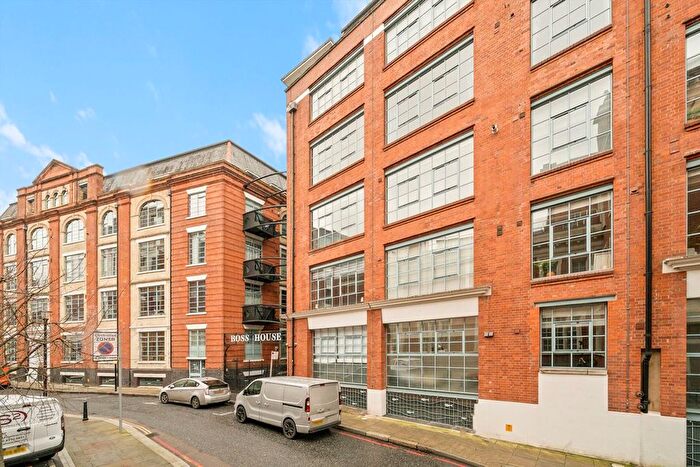 2 Bedroom Flat To Rent In Boss Street, London, SE1