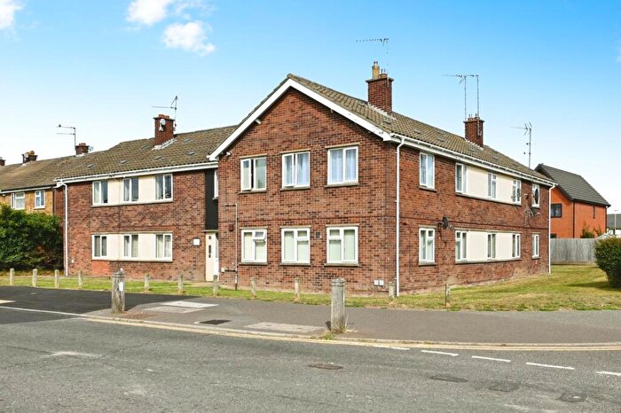 2 Bedroom Flat For Sale In Columbia Way, King's Lynn, Norfolk, PE30
