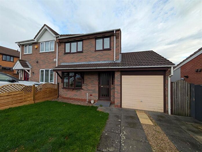 3 Bedroom Semi Detached House For Sale In Wymondham Way, Melton Mowbray, LE13