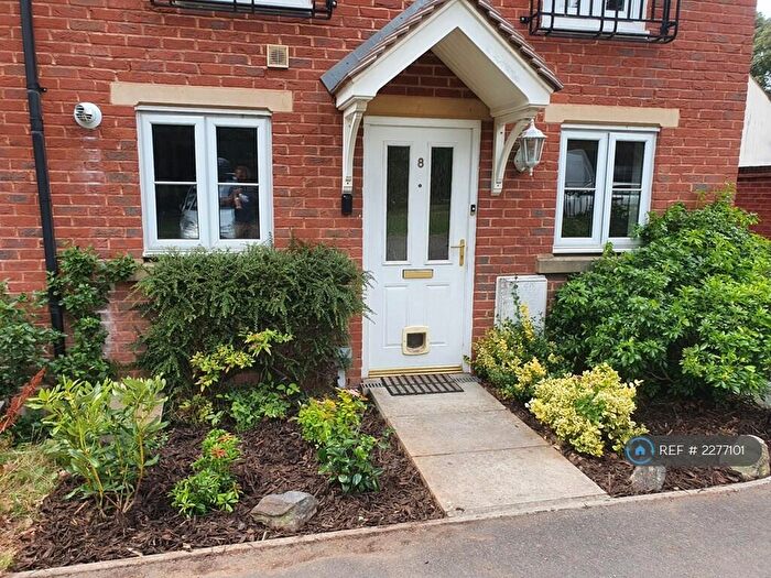 4 Bedroom Semi-Detached House To Rent In Lister Close, Exeter, EX2