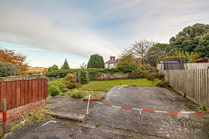 2 Bedroom Apartment To Rent In Chestnut Avenue, Plymouth, PL9