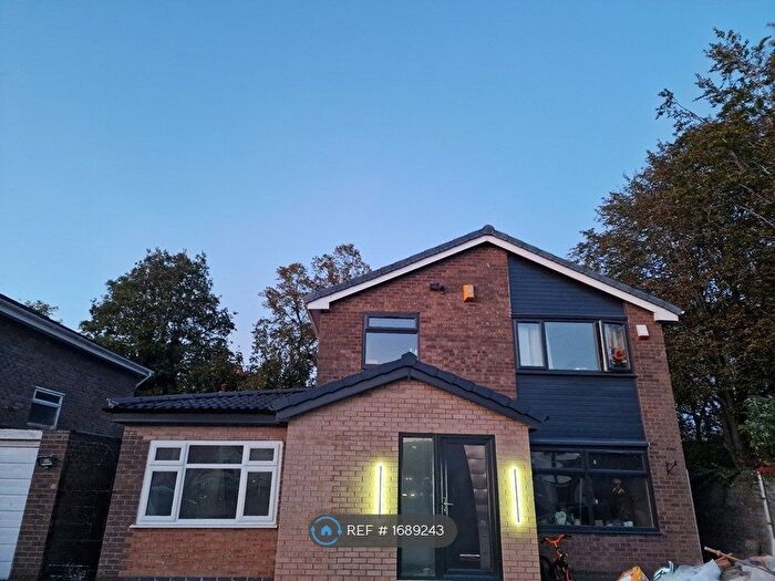 4 Bedroom Detached House To Rent In Pinewood, Sale, M33