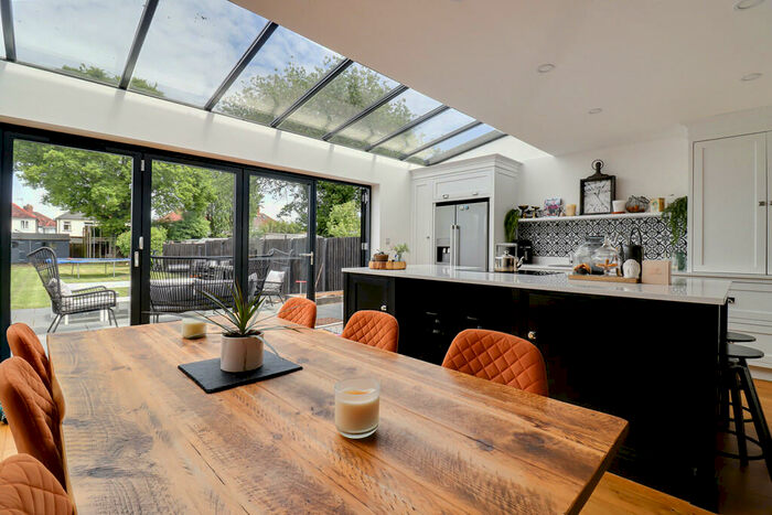 4 Bedroom Detached House To Rent In Coventry Road, Hinckley, LE10