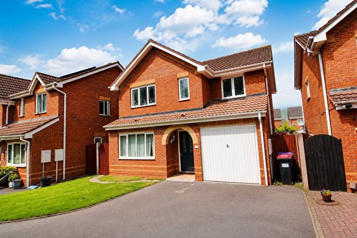 4 Bedroom Terraced House To Rent In Hedingham Road, Leegomery, TF1