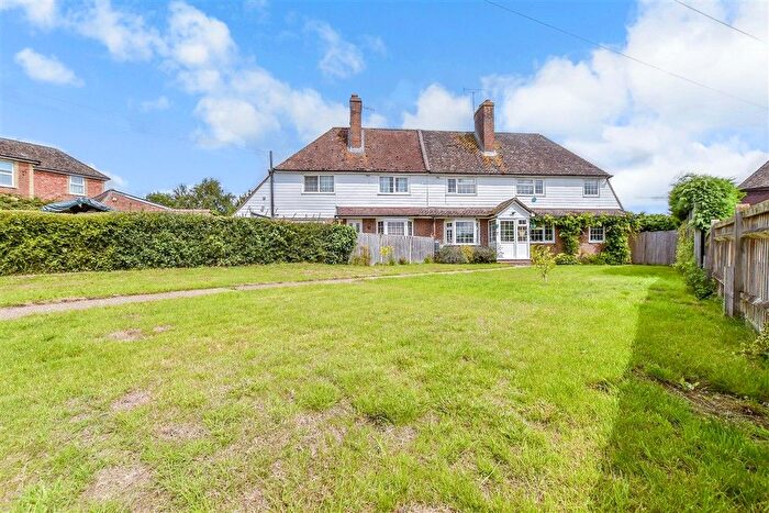 5 Bedroom Semi-Detached House For Sale In Front Road, Woodchurch, Ashford, Kent, TN26