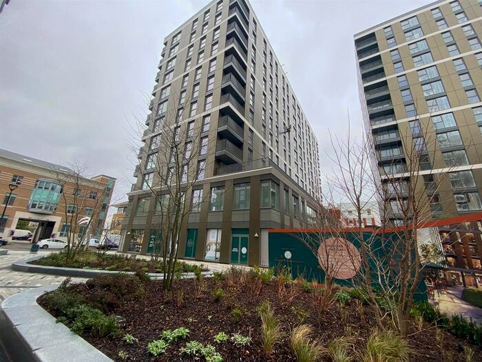 1 Bedroom Flat To Rent In Eden Grove, Staines-Upon-Thames, TW18