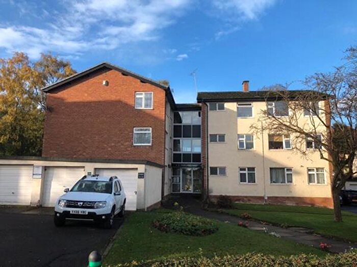 1 Bedroom Flat For Sale In Parkland Court, Arrowe Park, CH49