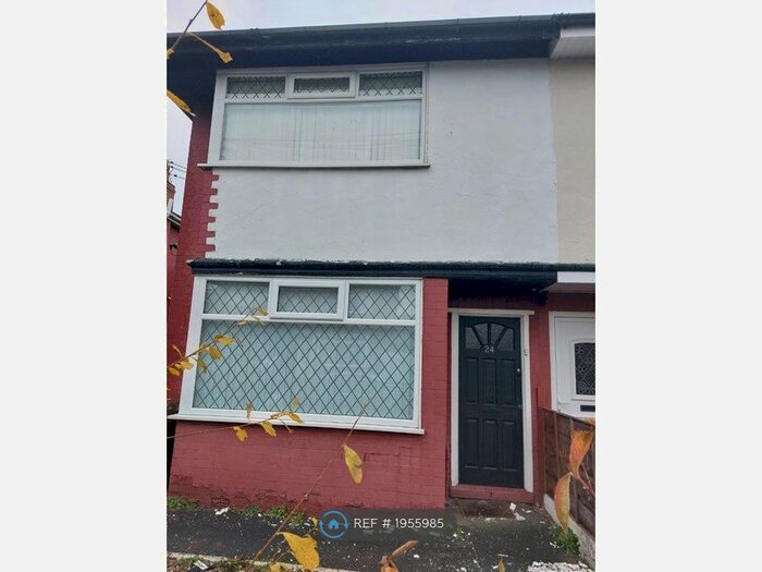 2 Bedroom Semi-Detached House To Rent In Keston Ave, Manchester, M43