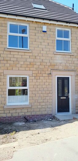 4 Bedroom Semi-Detached House To Rent In Daniel Hill Mews, Sheffield S6