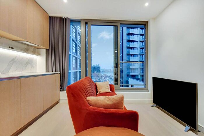 Studio To Rent In Park Drive, Canary Wharf, London, E14