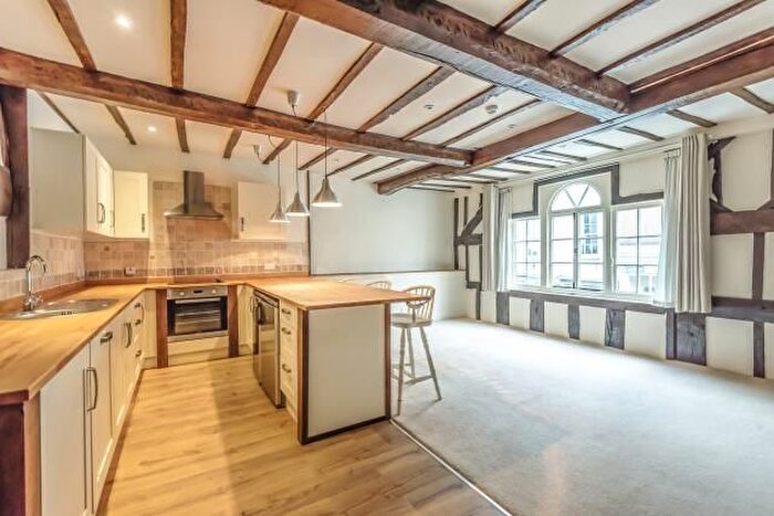 2 Bedroom Flat To Rent In High Street, Kington, HR5