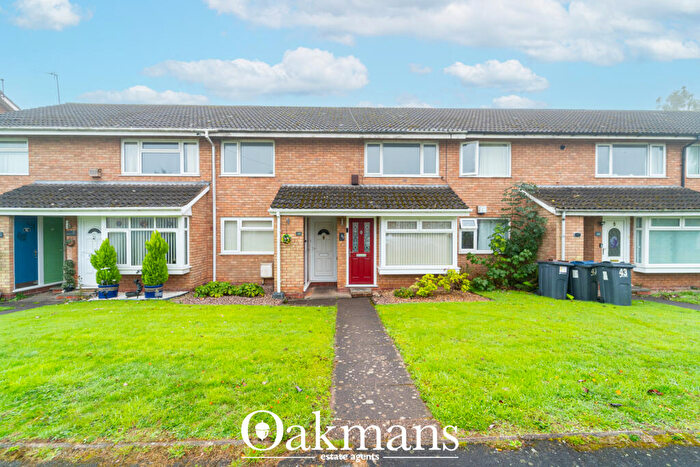 2 Bedroom Maisonette To Rent In Lomas Drive, Birmingham, B31