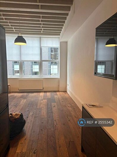 1 Bedroom Flat To Rent In Corsham Street, London, N1