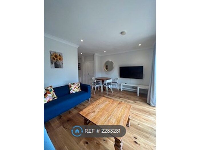 6 Bedroom Semi-Detached House To Rent In Kitchener Road, Southampton, SO17