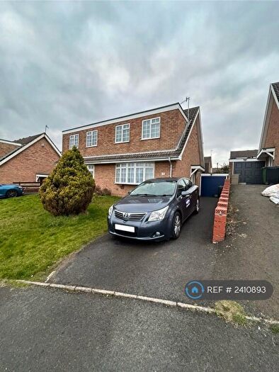2 Bedroom Semi-Detached House To Rent In Dunslade Crescent, Brierley Hill, DY5
