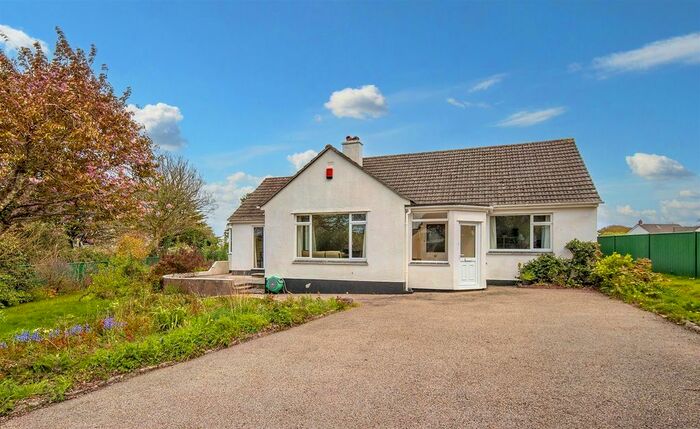 3 Bedroom Detached Bungalow For Sale In Grove Hill, Mawnan Smith, Falmouth, TR11