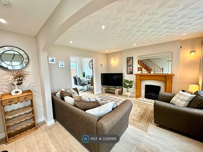 3 Bedroom Semi-Detached House To Rent In Barrow In Furness, Barrow In Furness, LA13