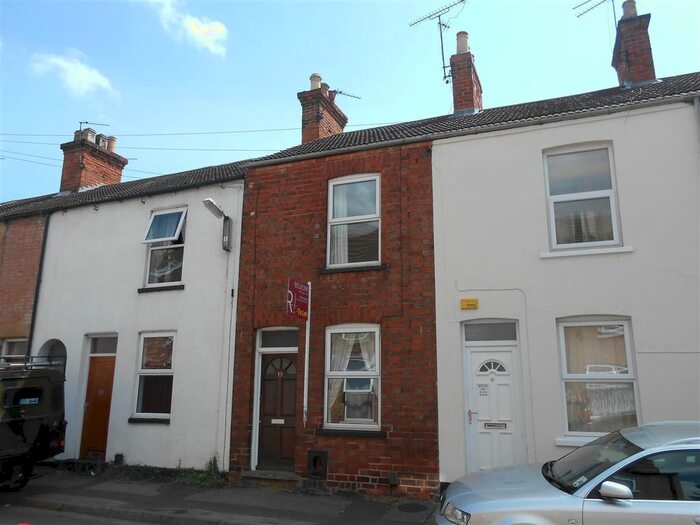 2 Bedroom Terraced House To Rent In Newnham Road, Newark, NG24