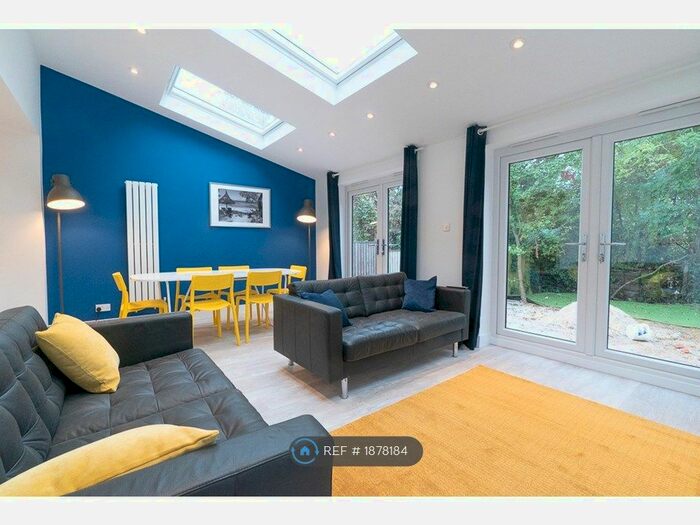 7 Bedroom Semi-Detached House To Rent In Kitchener Road, Southampton, SO17