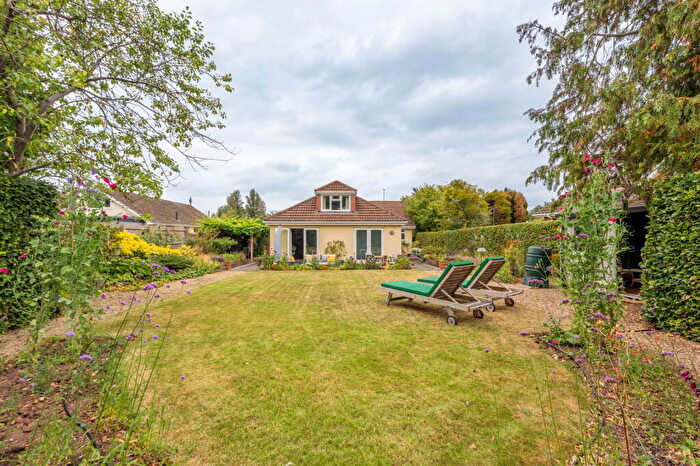 4 Bedroom Detached Bungalow For Sale In Greenhill Road, Sandford, Winscombe, BS25
