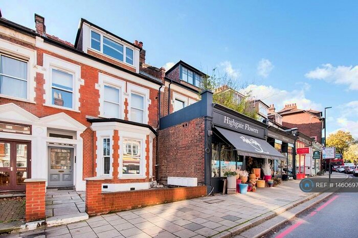 Studio To Rent In Archway Road, London, N6